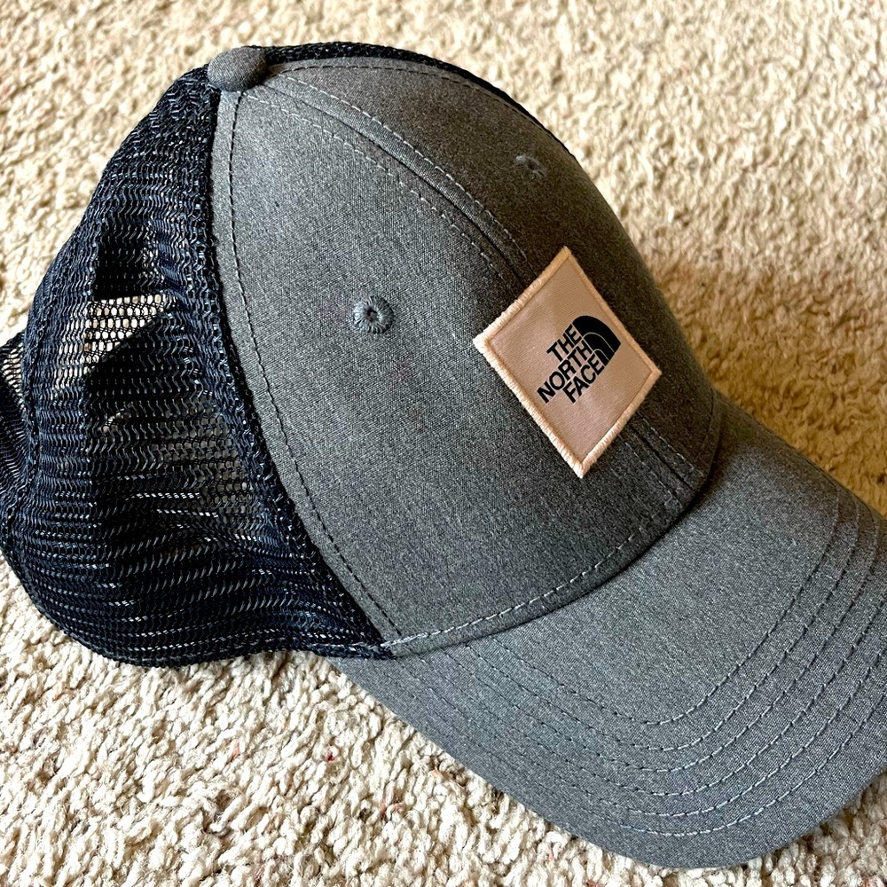 The North Face Trucker Hat